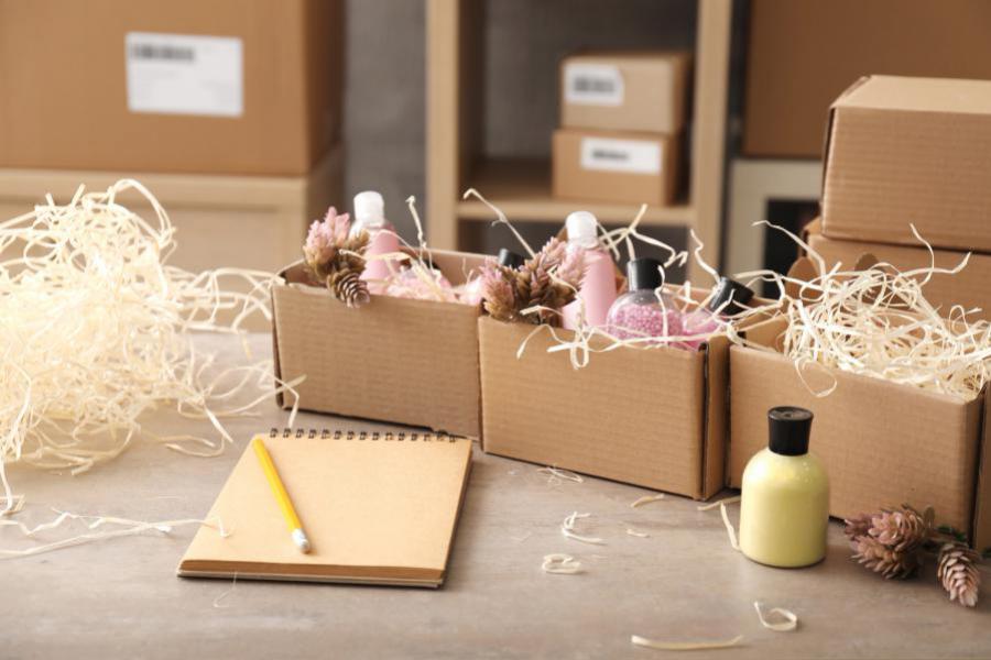 MONTAGEM DE KITS PROMOCIONAIS